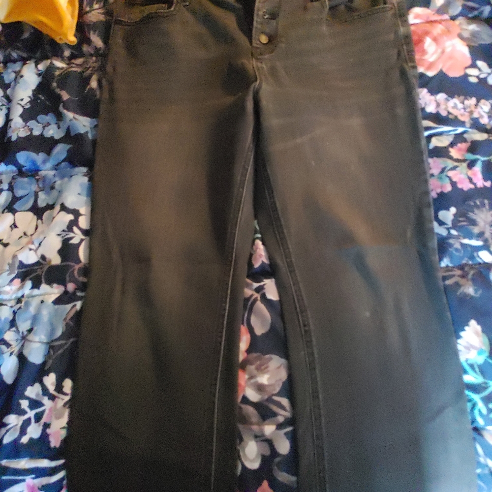 Old Navy crop flares